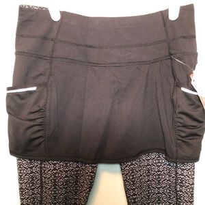 ATHLETA Capri Leggings